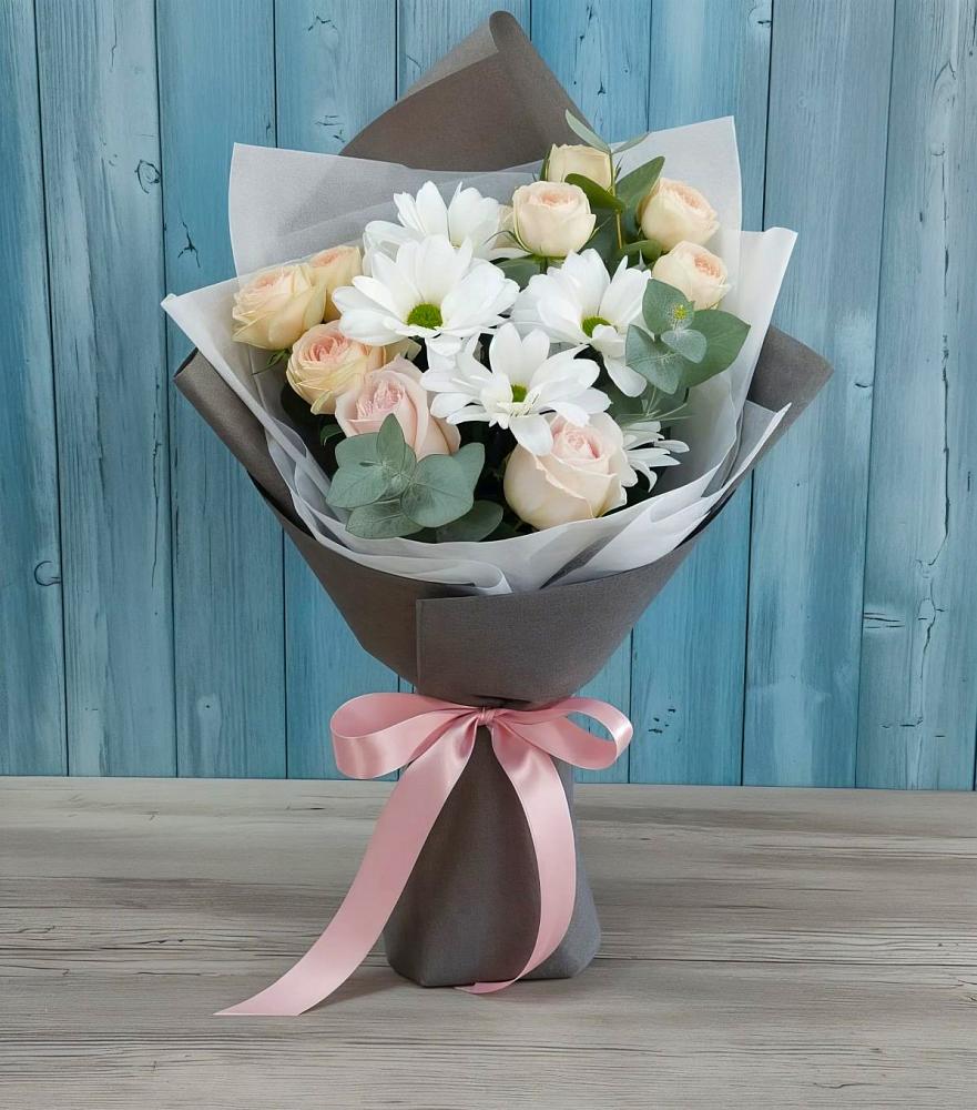 Букет цветов из: Хризантемы и Розы в Зимовниках