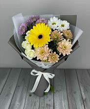 Букет цветов из:  Розы, Герберы и Хризантемы в Зимовниках