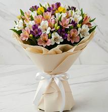 Букет цветов из:  Альстромерии в Зимовниках