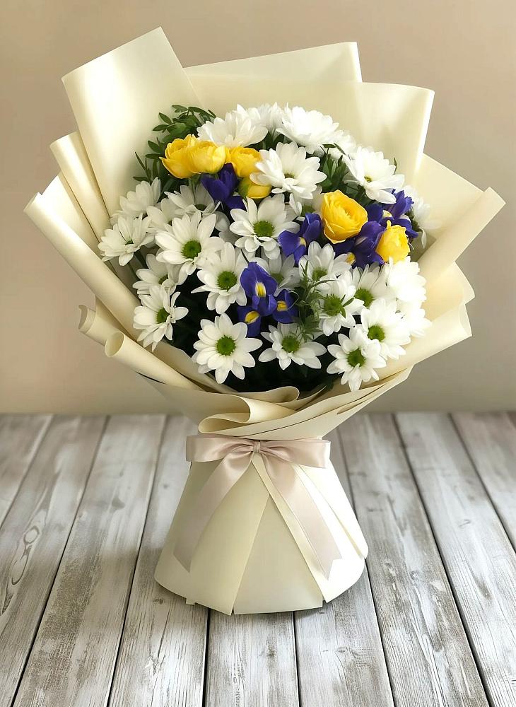 Букет цветов из: Ирисы, Хризантемы и Розы в Зимовниках