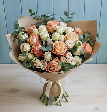 Букет цветов из:  Альстромерии и Розы в Зимовниках